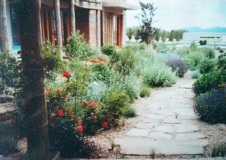 Beautiful Gardens: soil preparation and plant selection in the Santa Fe area